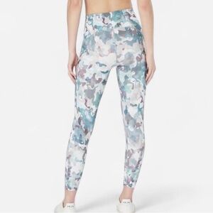 SPANX Booty Boost Multicolor Camouflage 7/8 Length Leggings